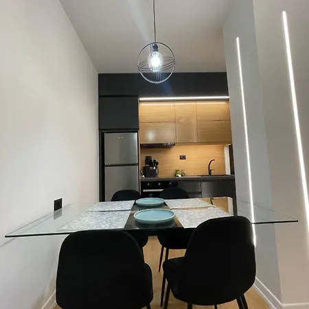 Daire Pogradec Rent House Klind 1 *